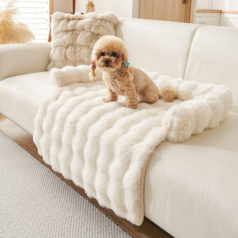 The Spoiled Pet Club Heavenly Paw Couch Nest, off-white plush pet bed with a wavy texture, perfect for dogs and cats.
